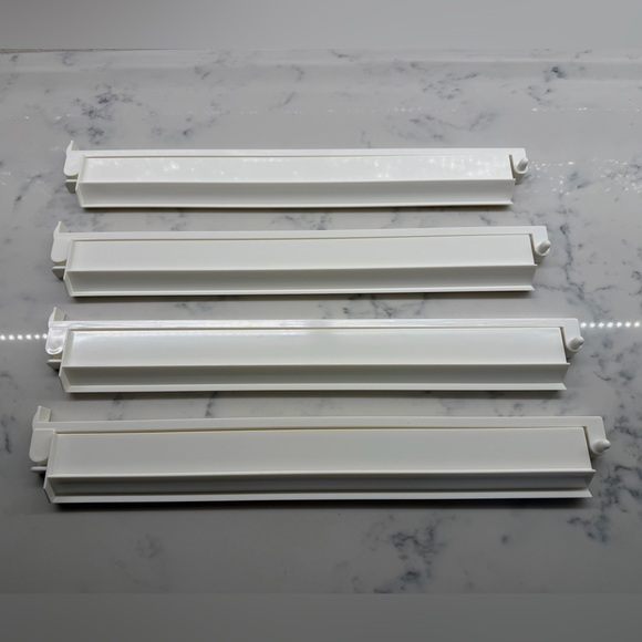 White Acrylic Rack & Pusher Set - Picture 4 of 4